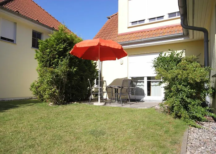 An Der Schmiedestrasse Strandlaeufer